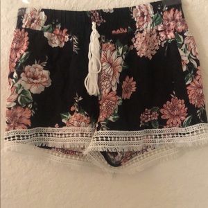 floral shorts